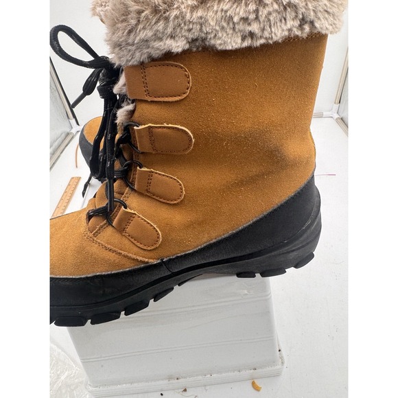 All In Motion Thermolite Waterproof Winter Boots Tan Size W8 M6 Comfy Furry Lace - Picture 4 of 10